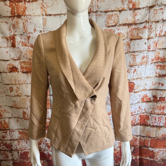 The Limited Scandal Collection Camel Women's Blazer - Picture 1 of 7